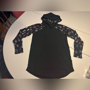 NWT LuLaRoe small Halloween Amber black dracula wolf man mummy spiders aliens